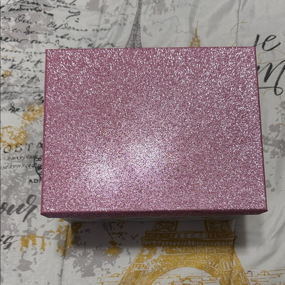 Care Bear Storage Box NO OFFERS - Picture 2 of 10